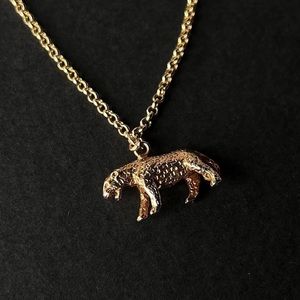 leopard solid gold pendant